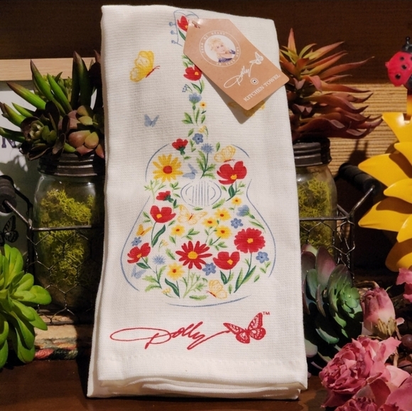 Dolly Parton Kitchen Towel Set and Guitar Spatula - Picture 4 of 5